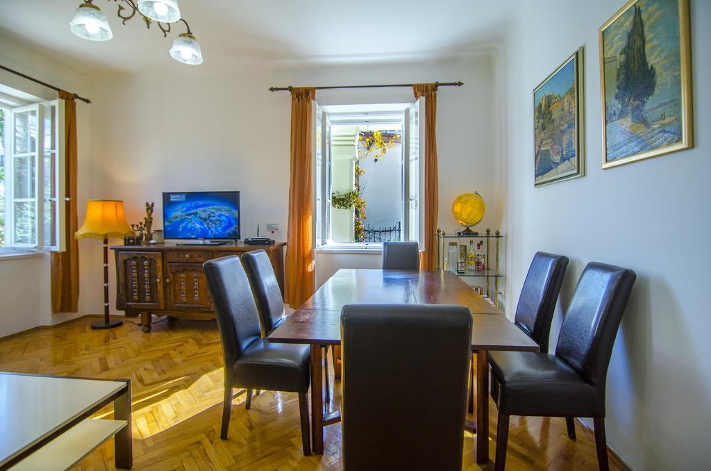 Villa Martinis Split Buitenkant foto