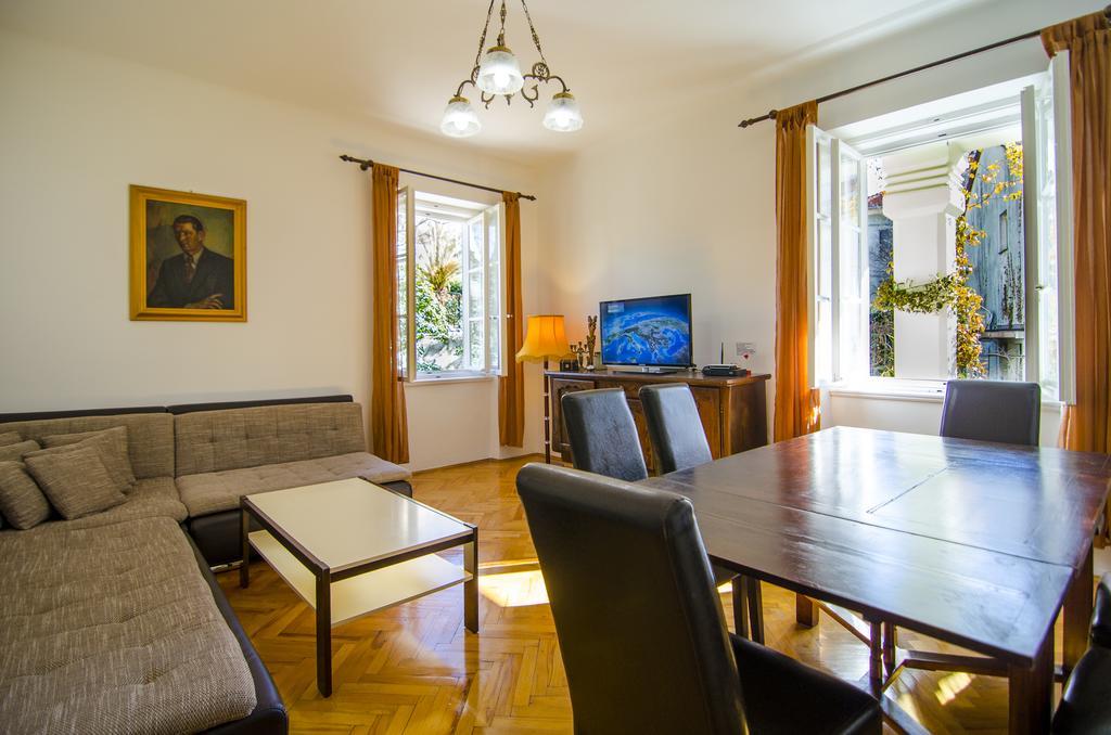 Villa Martinis Split Buitenkant foto